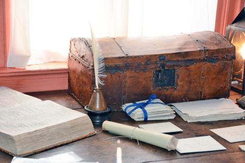 Closer view of the same desk. Taken in 2017.